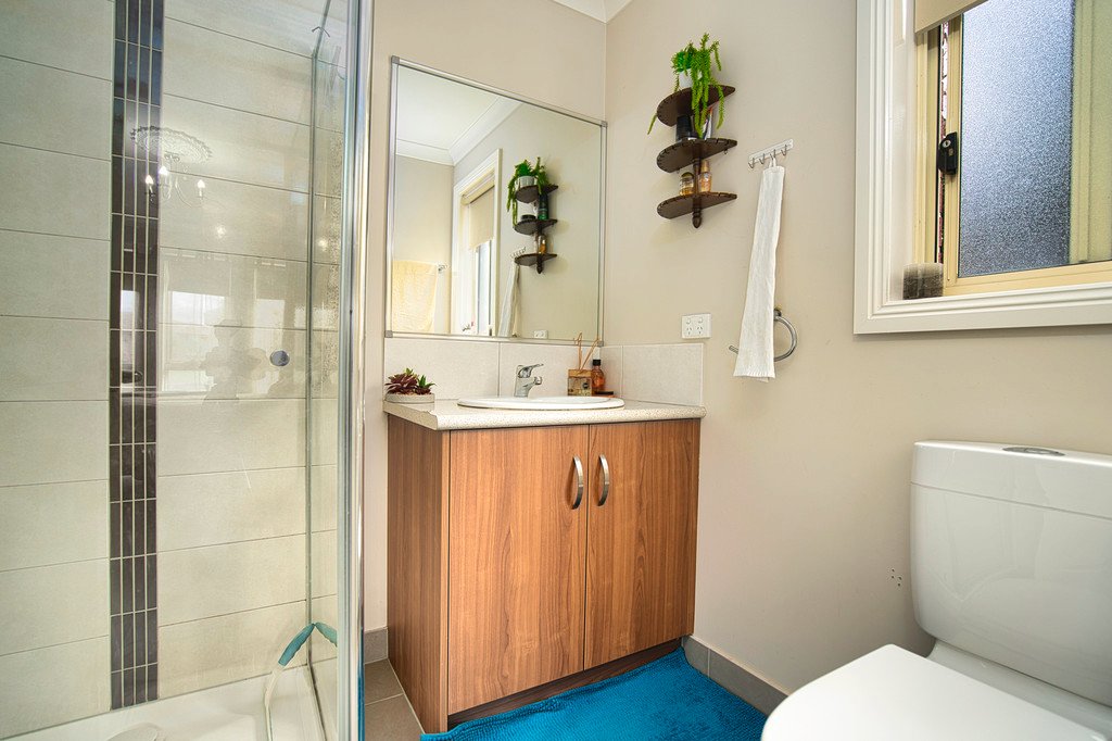 18A Morgan Street SEBASTOPOL 8