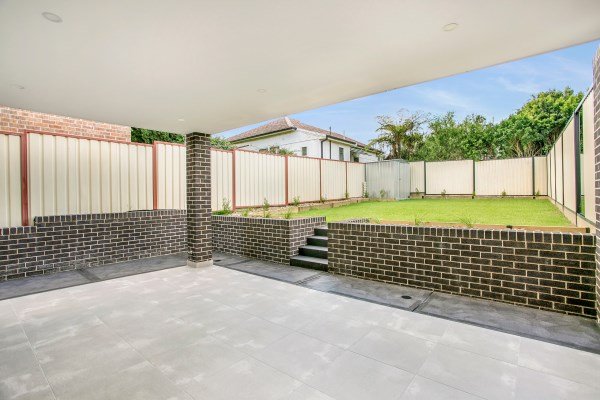 18a Roberts Avenue MORTDALE 4