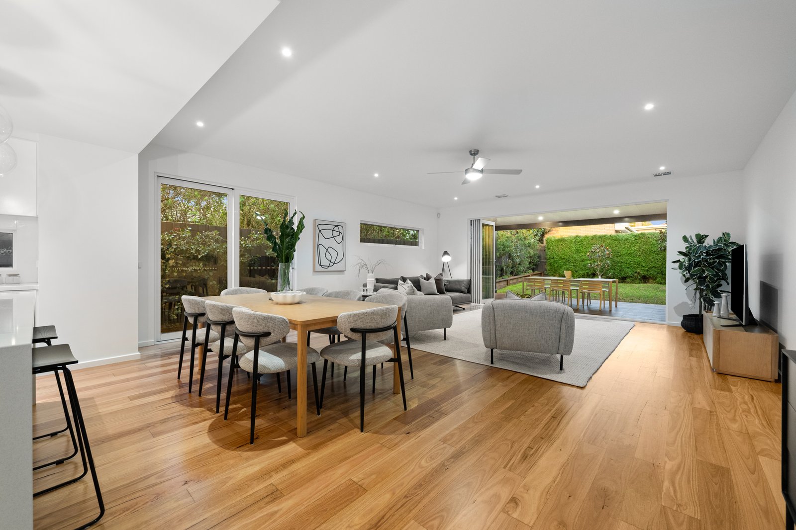 Gallery: 18B Anderson Avenue