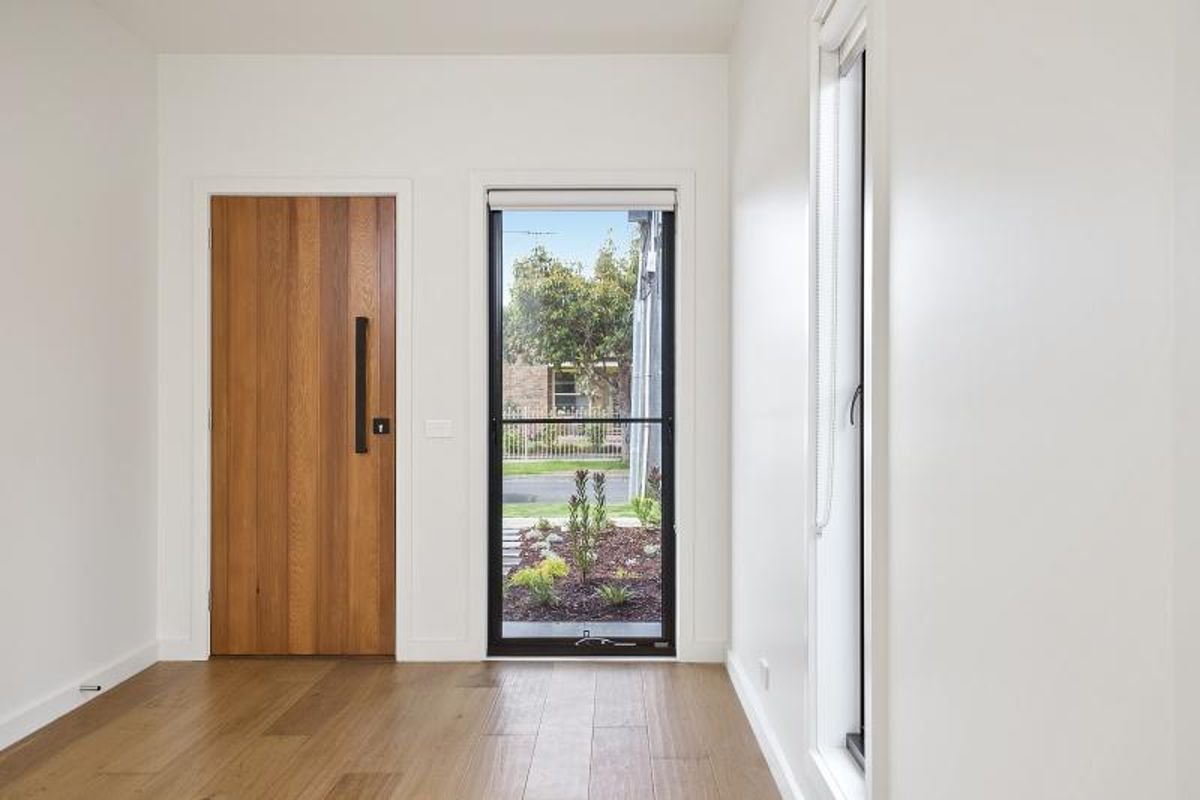 Gallery: 18B Calder Street