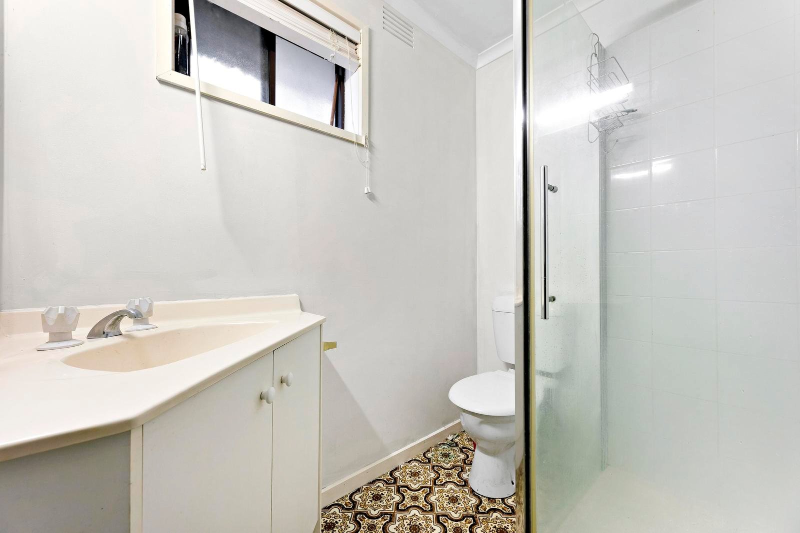 18B Fosbery Crescent, Viewbank VIC 3084
