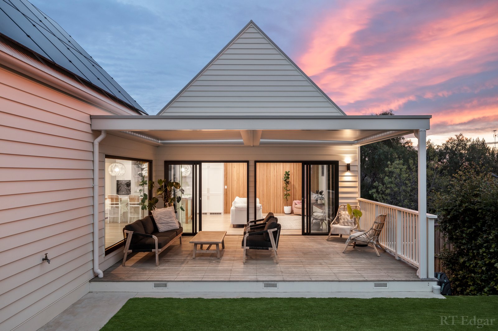 Real Estate and Property in 18B The Parade, Ocean Grove, VIC