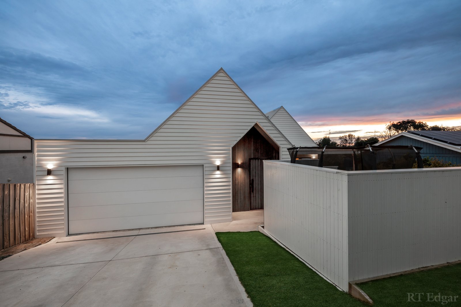 Real Estate and Property in 18B The Parade, Ocean Grove, VIC