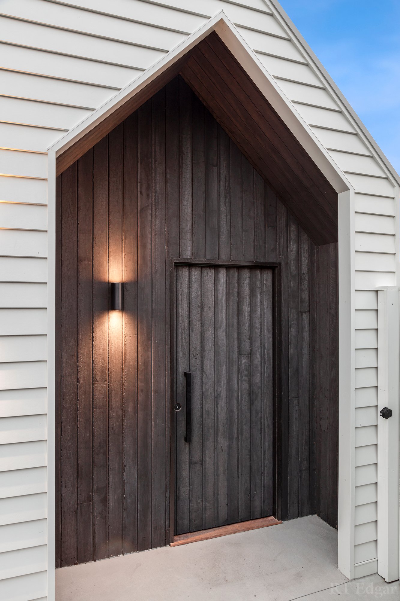 Real Estate and Property in 18B The Parade, Ocean Grove, VIC