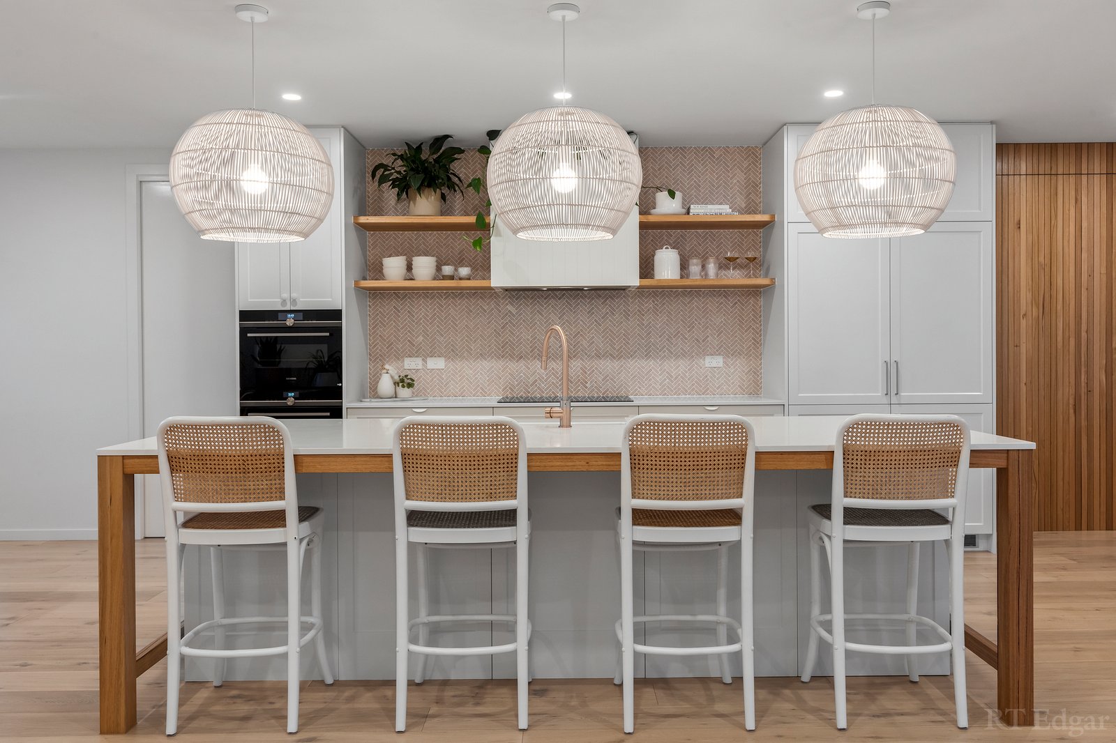 Real Estate and Property in 18B The Parade, Ocean Grove, VIC