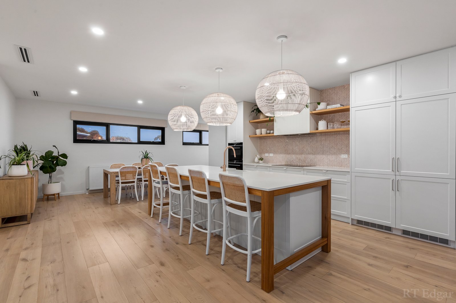 Real Estate and Property in 18B The Parade, Ocean Grove, VIC