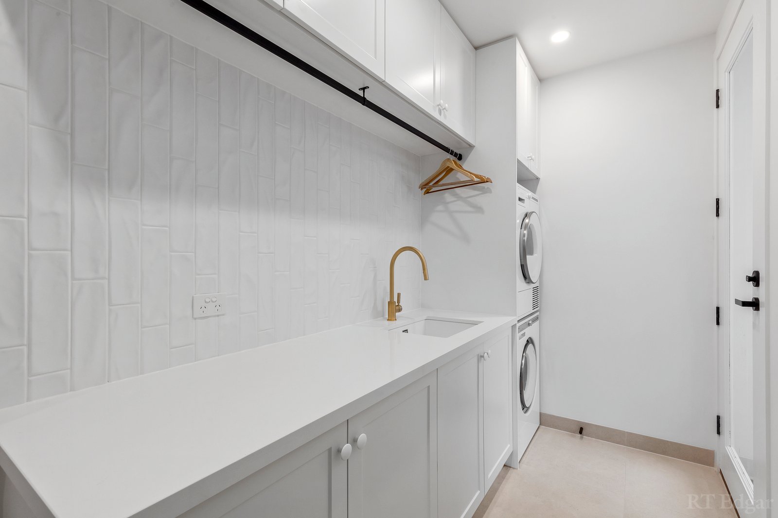 Real Estate and Property in 18B The Parade, Ocean Grove, VIC