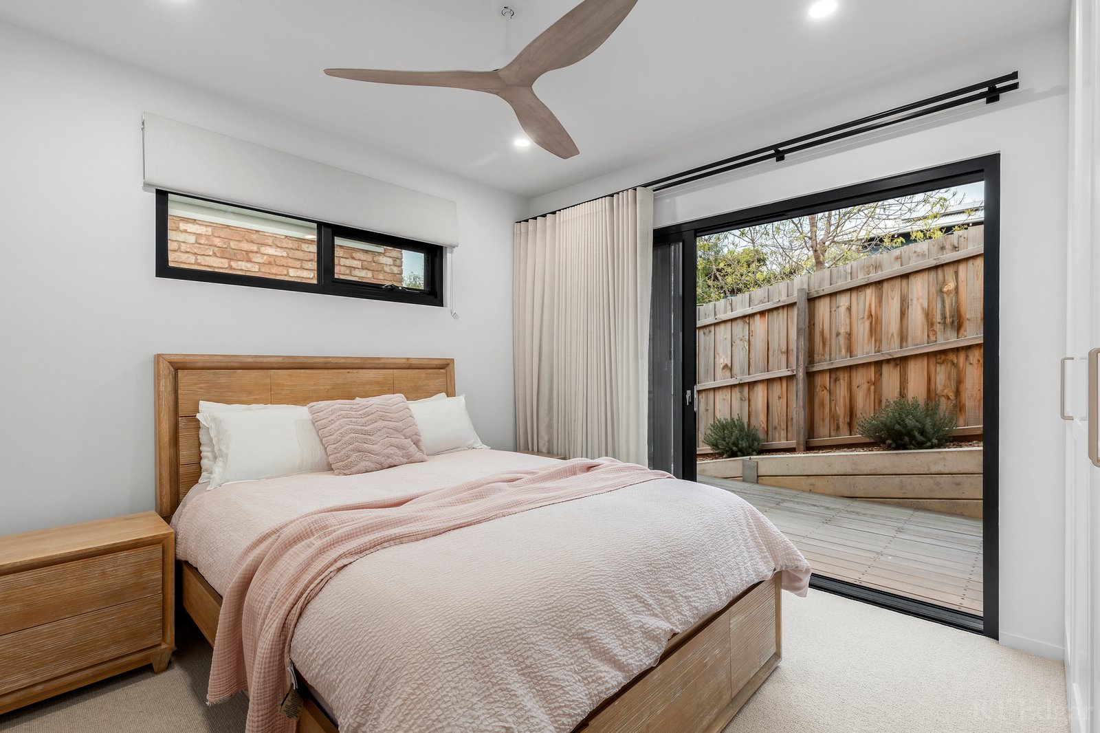 Real Estate and Property in 18B The Parade, Ocean Grove, VIC