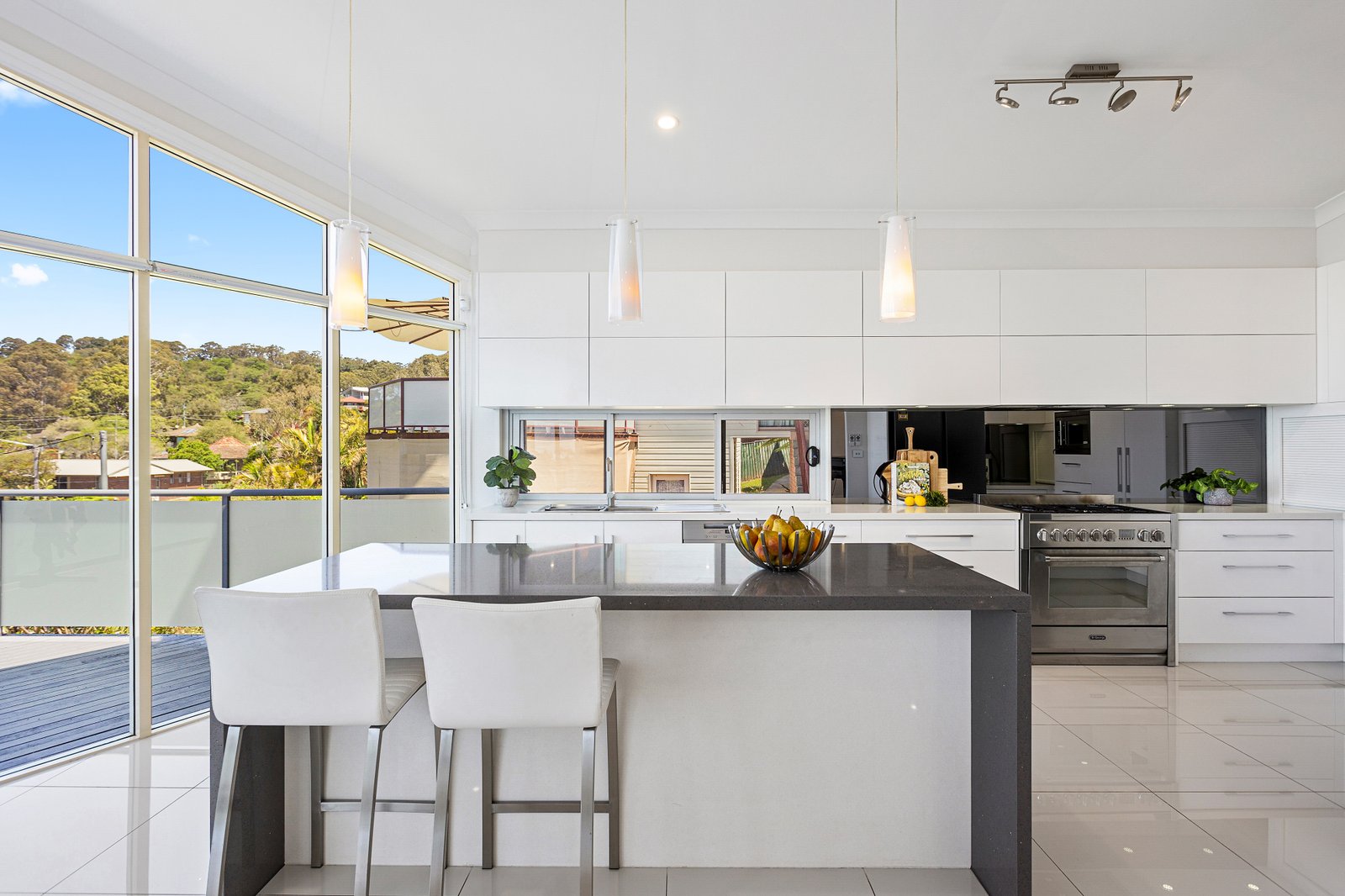 18b Walbon Crescent KOONAWARRA 2