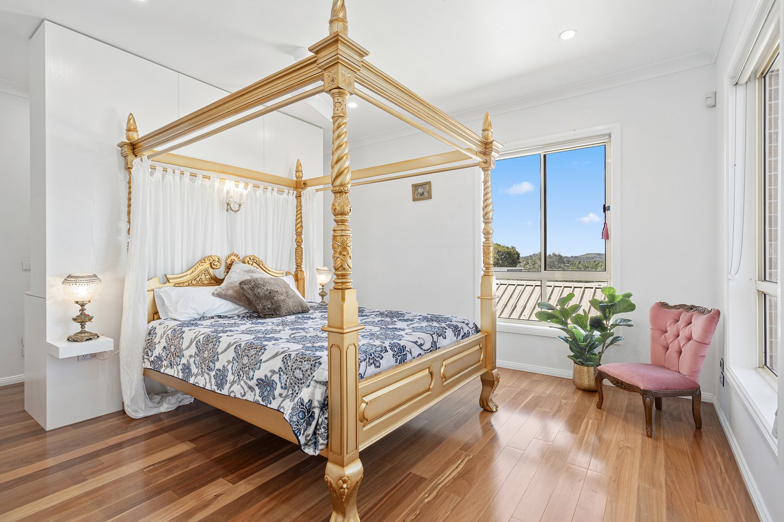 18b Walbon Crescent KOONAWARRA 8