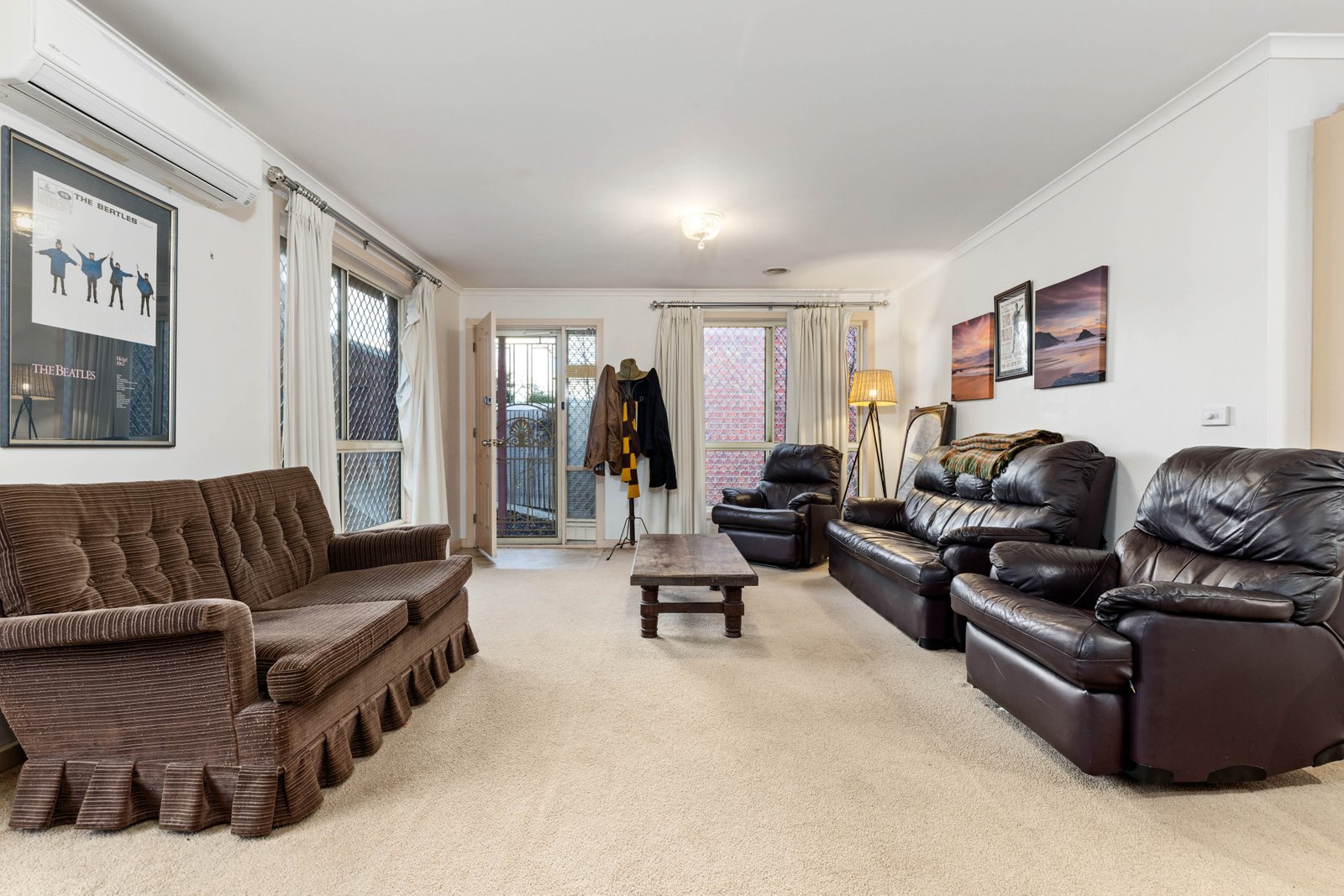 Gallery: 18b/412 Drummond Street North