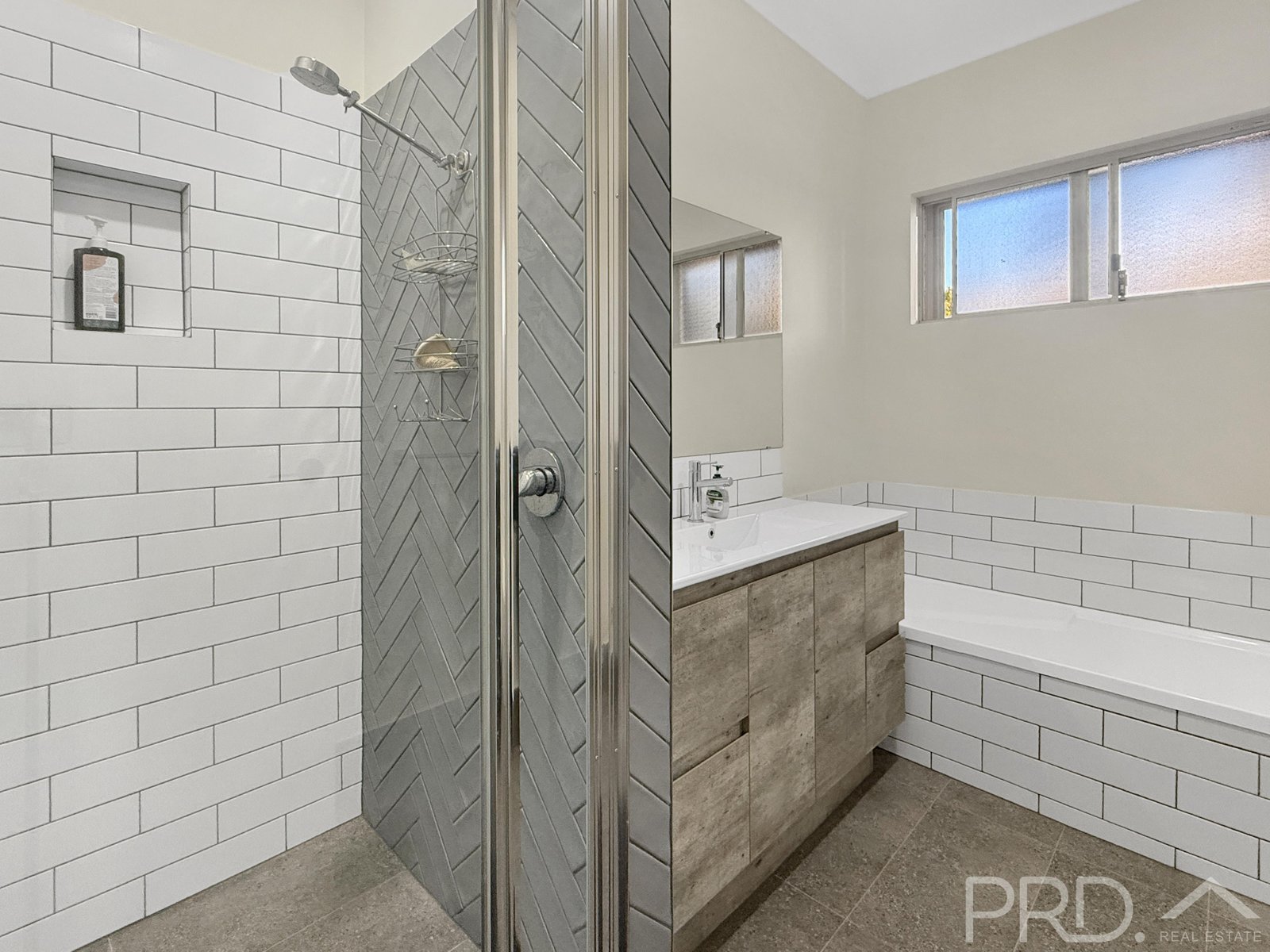 18c Lewis Drive NICKOL 9