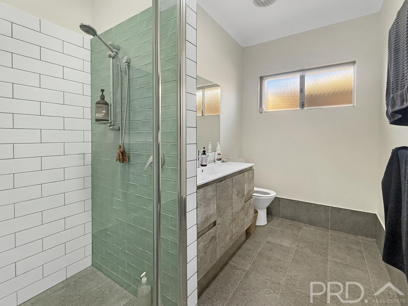 18c Lewis Drive NICKOL 11