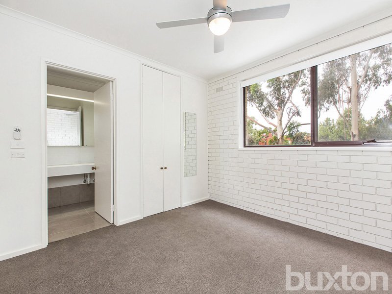 Gallery: 18D/335 Abbotsford Street