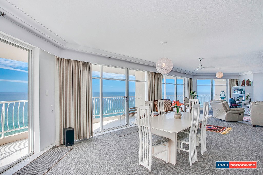 18F/238 The Esplanade BURLEIGH HEADS 4