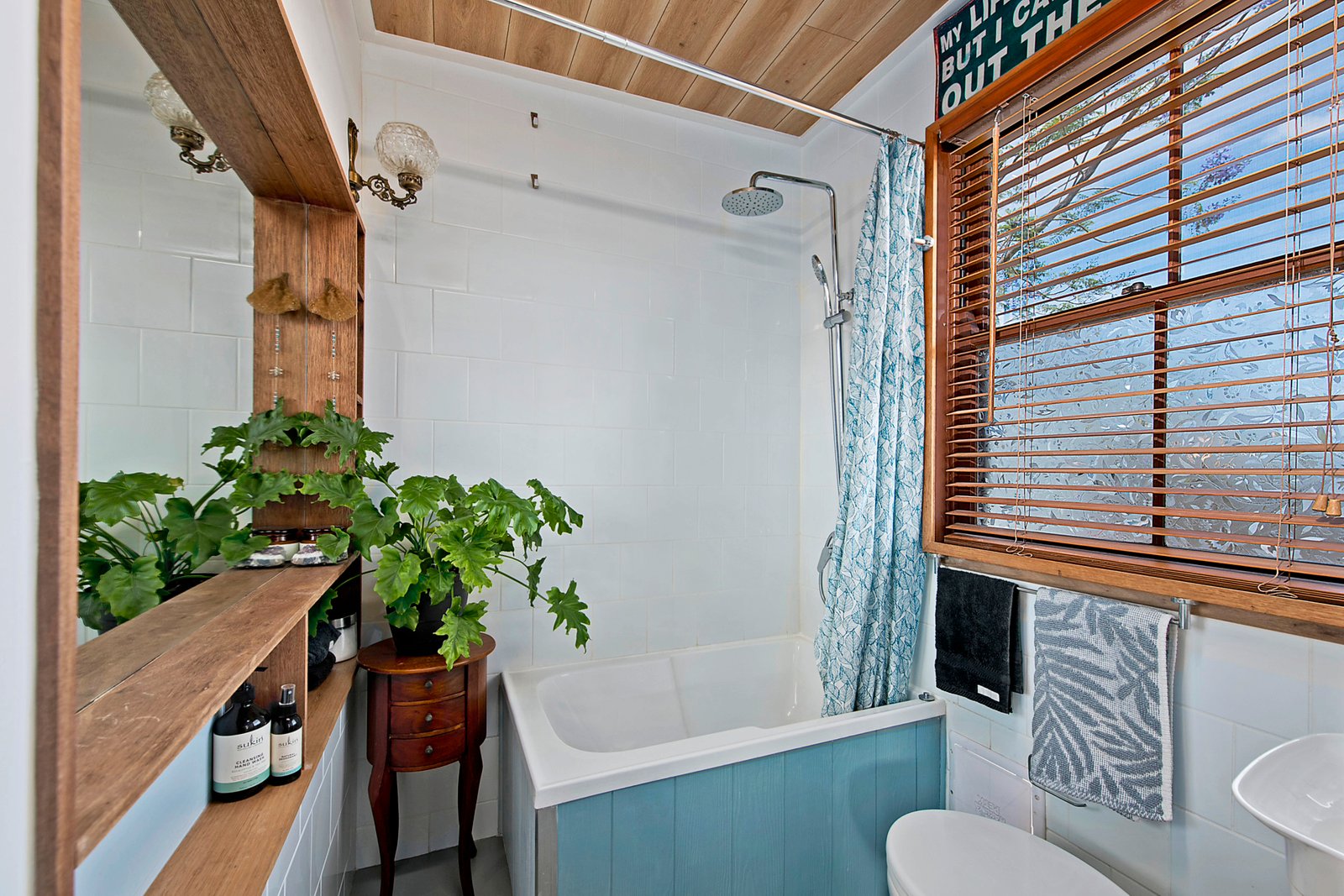 19 Albert Street KENDALL 16