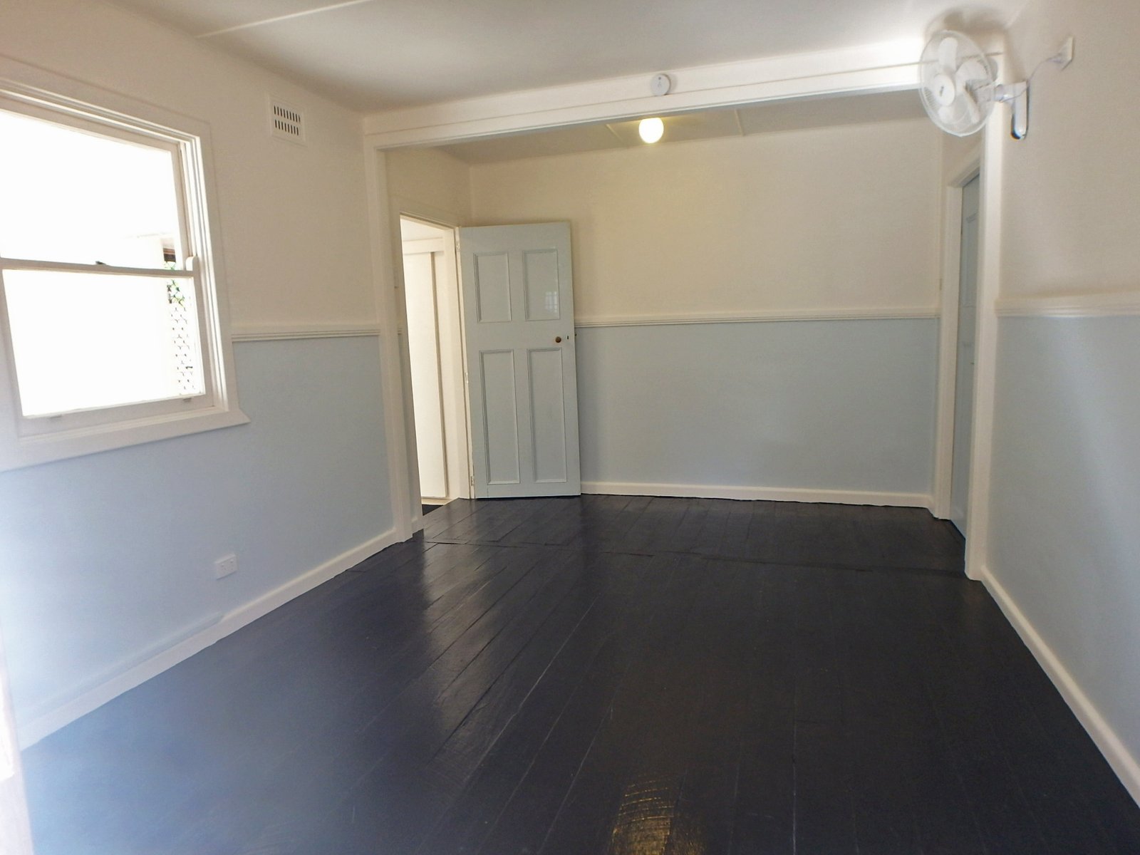 19 Albert Street KENDALL 4