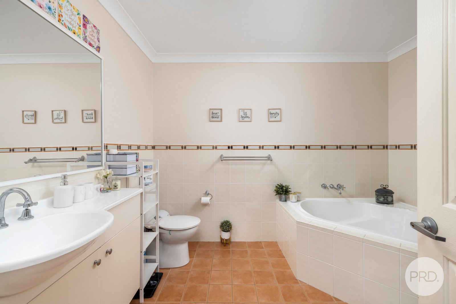 19 Alida Close NELSON BAY 14