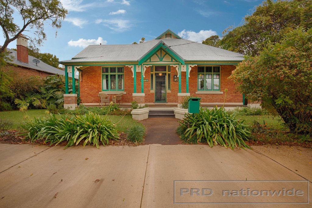 19 Allan Street LORN 26