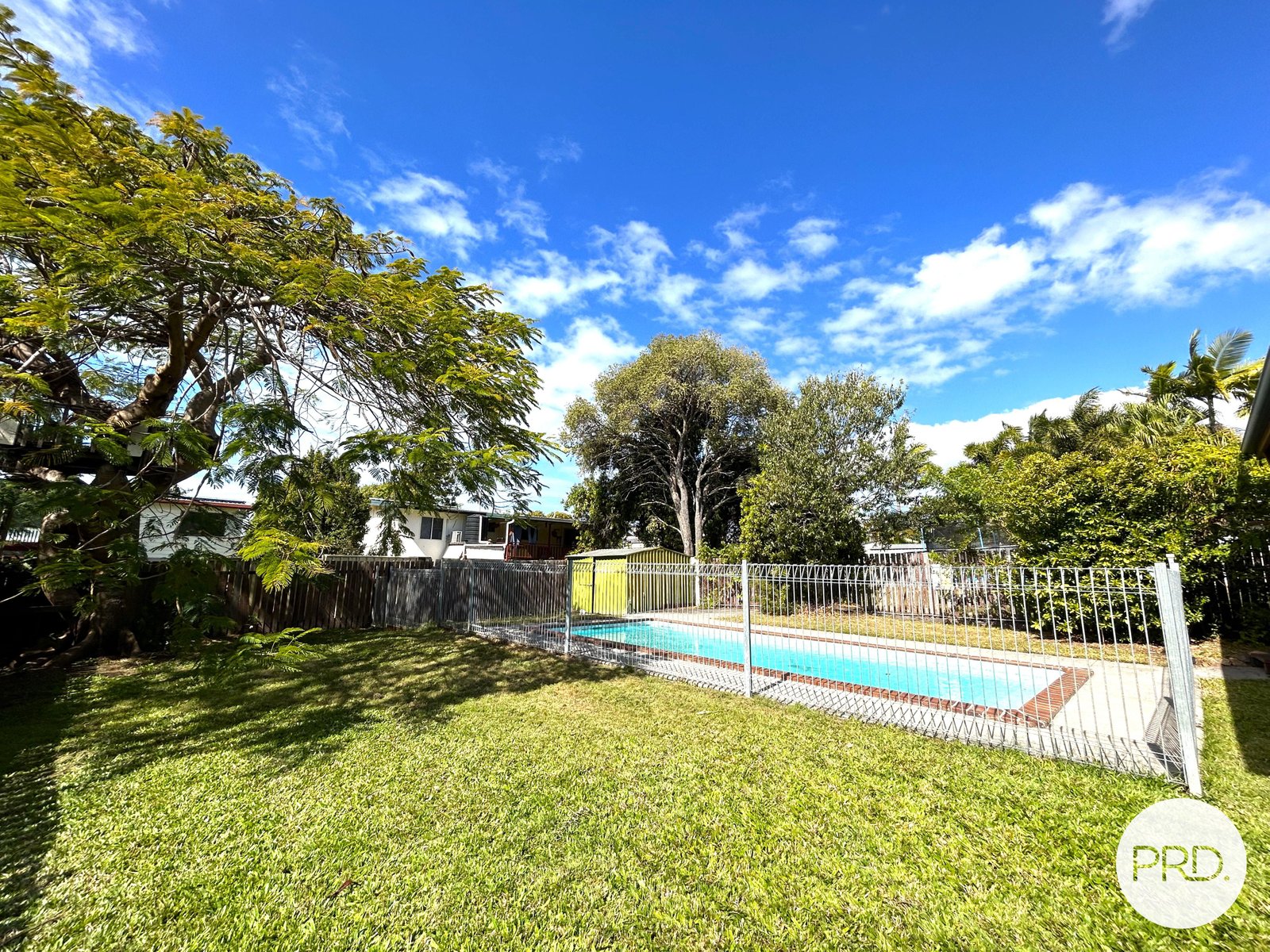 19 AMAROO Street BOYNE ISLAND 17