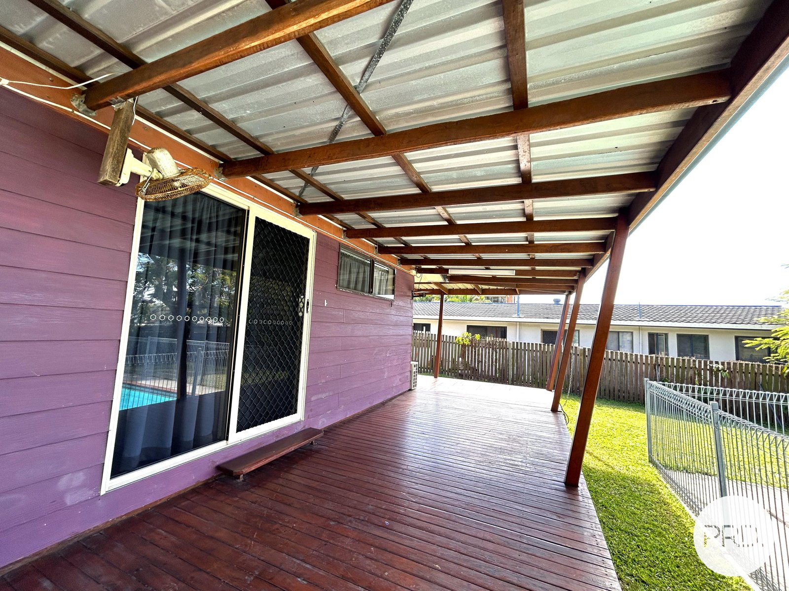 19 AMAROO Street BOYNE ISLAND 21