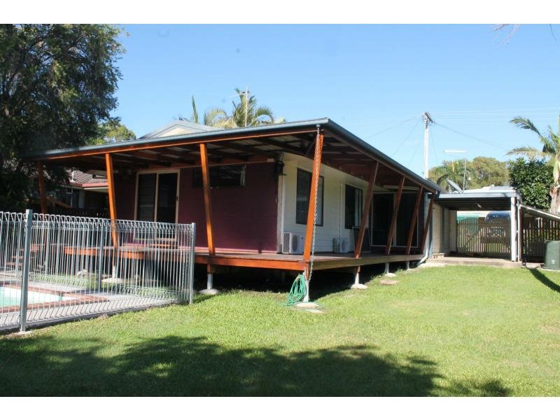 19 AMAROO Street BOYNE ISLAND 2