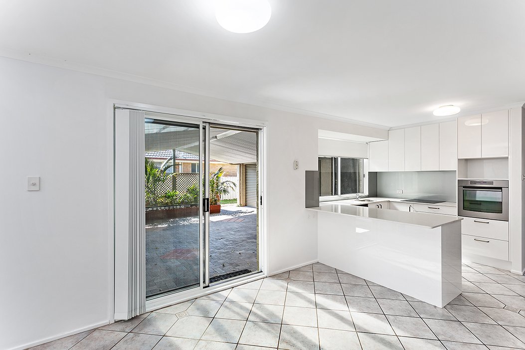 19 Anglers Drive ANNA BAY 8