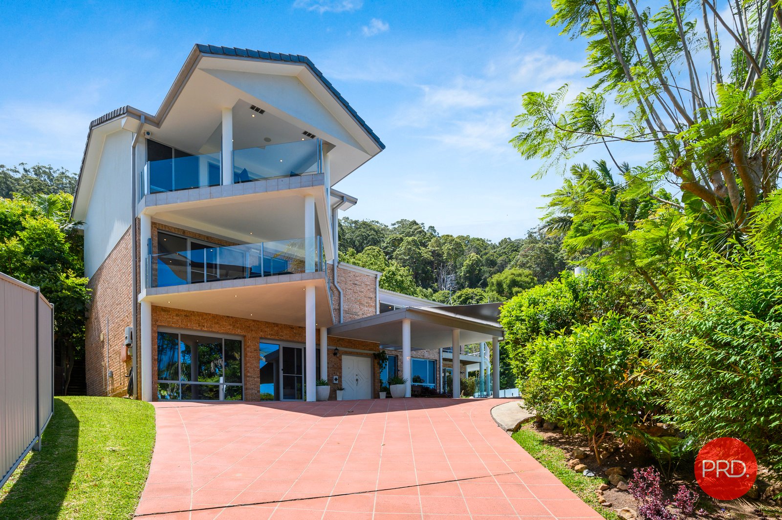 19 Anniversary Place COFFS HARBOUR 1
