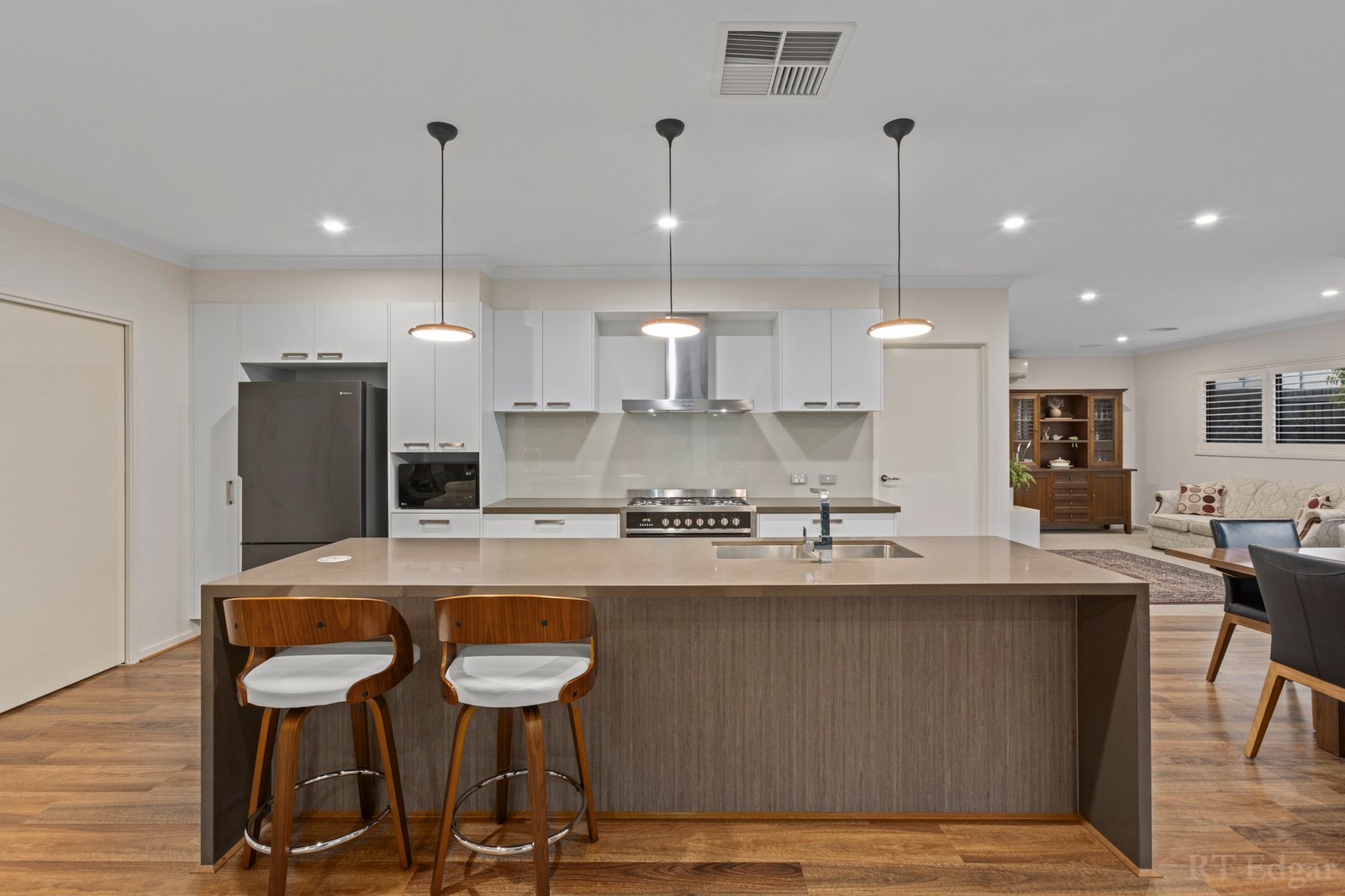 Real Estate and Property in 19 Anonyma Street, Ocean Grove, VIC