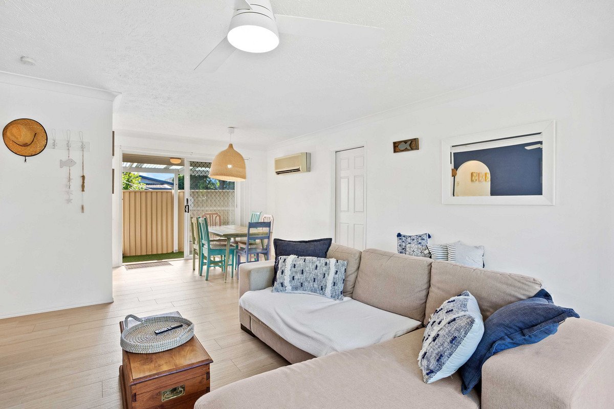 1/9 Anzac Parade Burleigh Heads 6