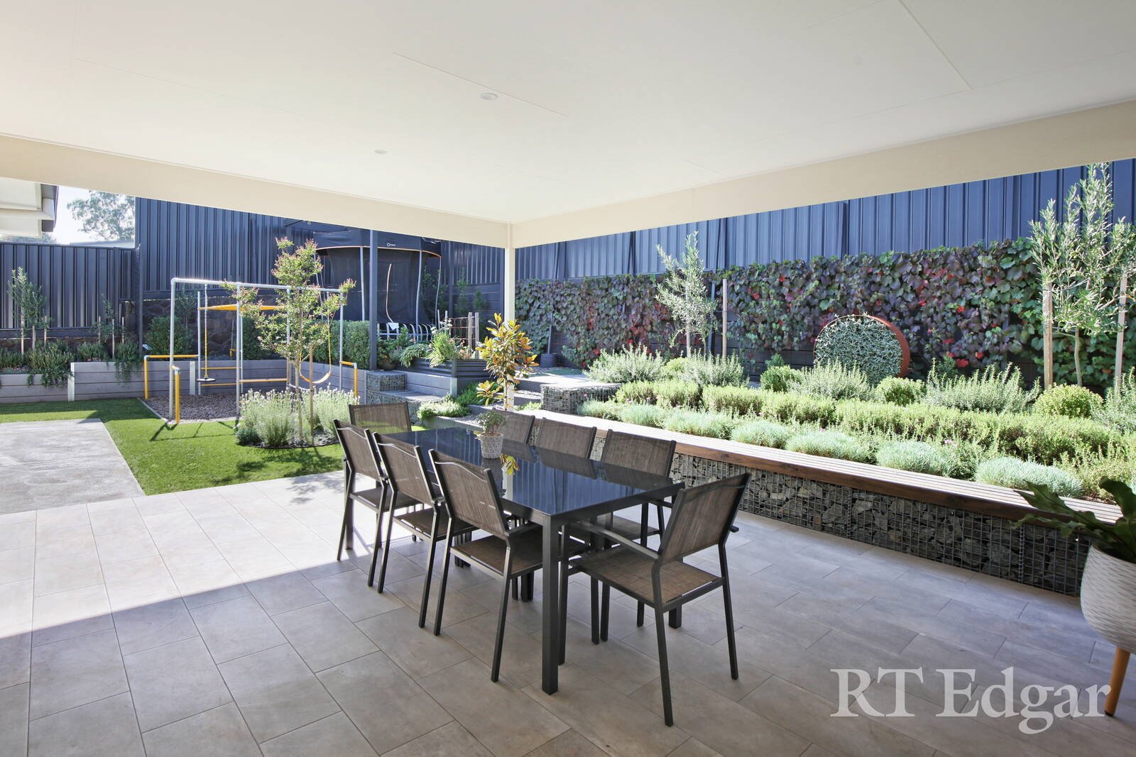 Real Estate and Property in 19 Armstrong Court, Kyneton, VIC