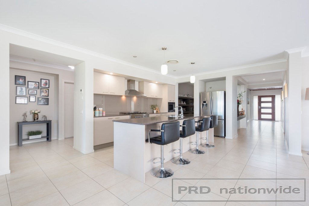 19 Arrowtail Street CHISHOLM 5