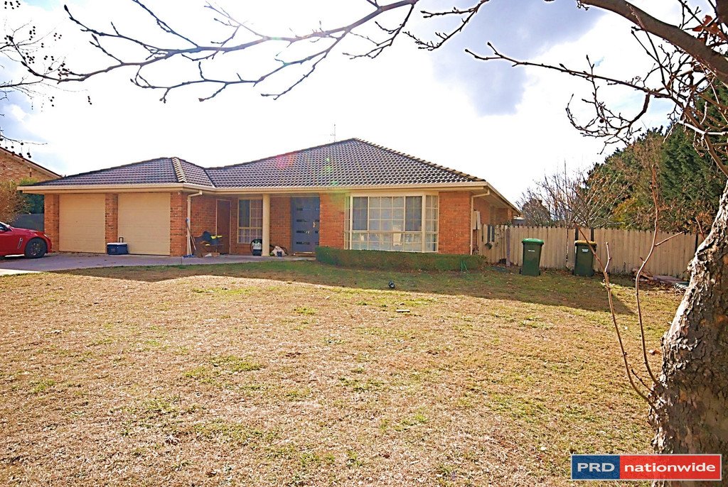 19 Ashby Drive BUNGENDORE 1