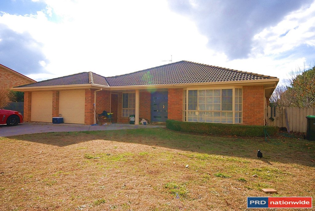 19 Ashby Drive BUNGENDORE 2