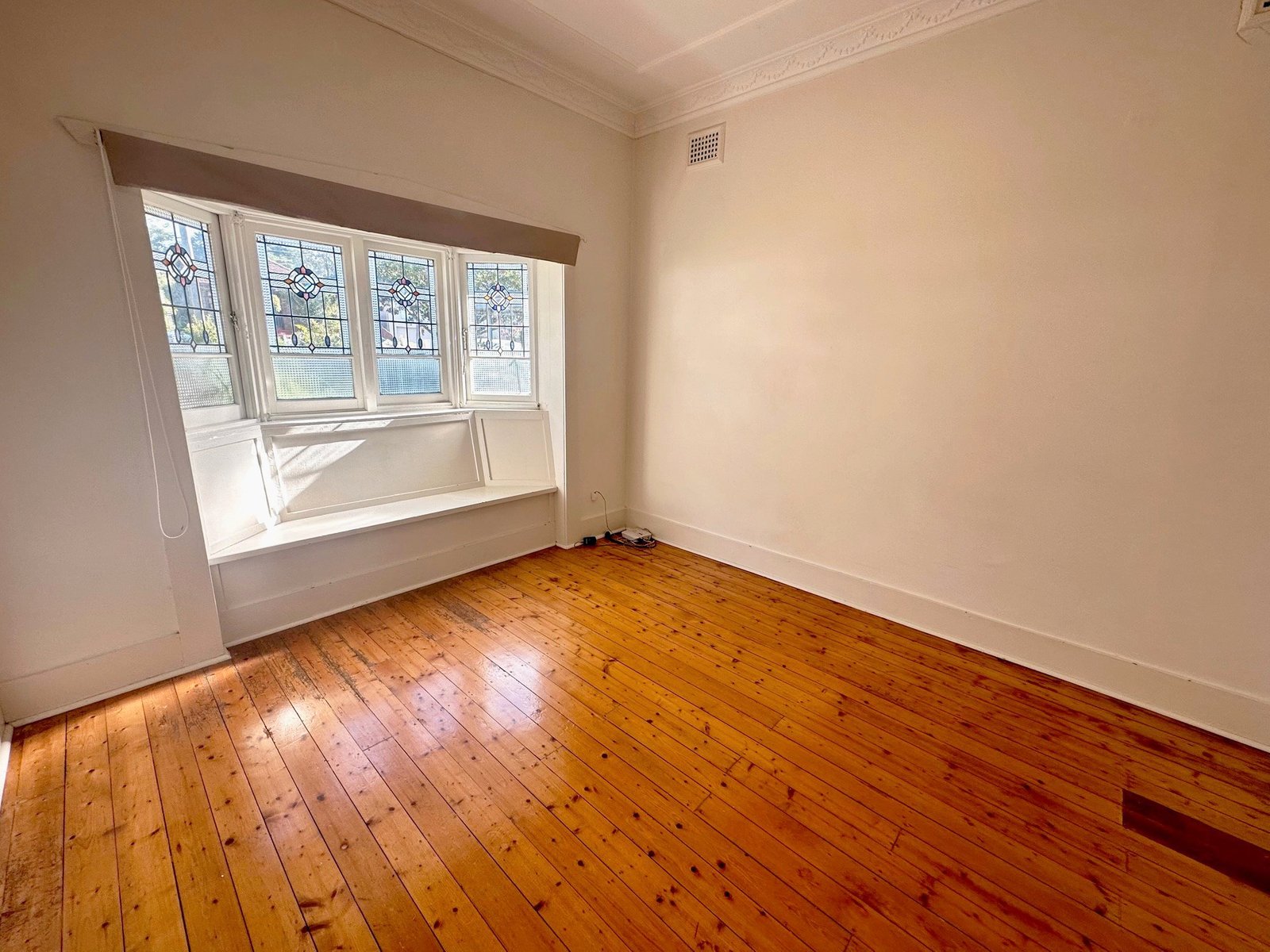 19 Asquith Avenue ROSEBERY 2