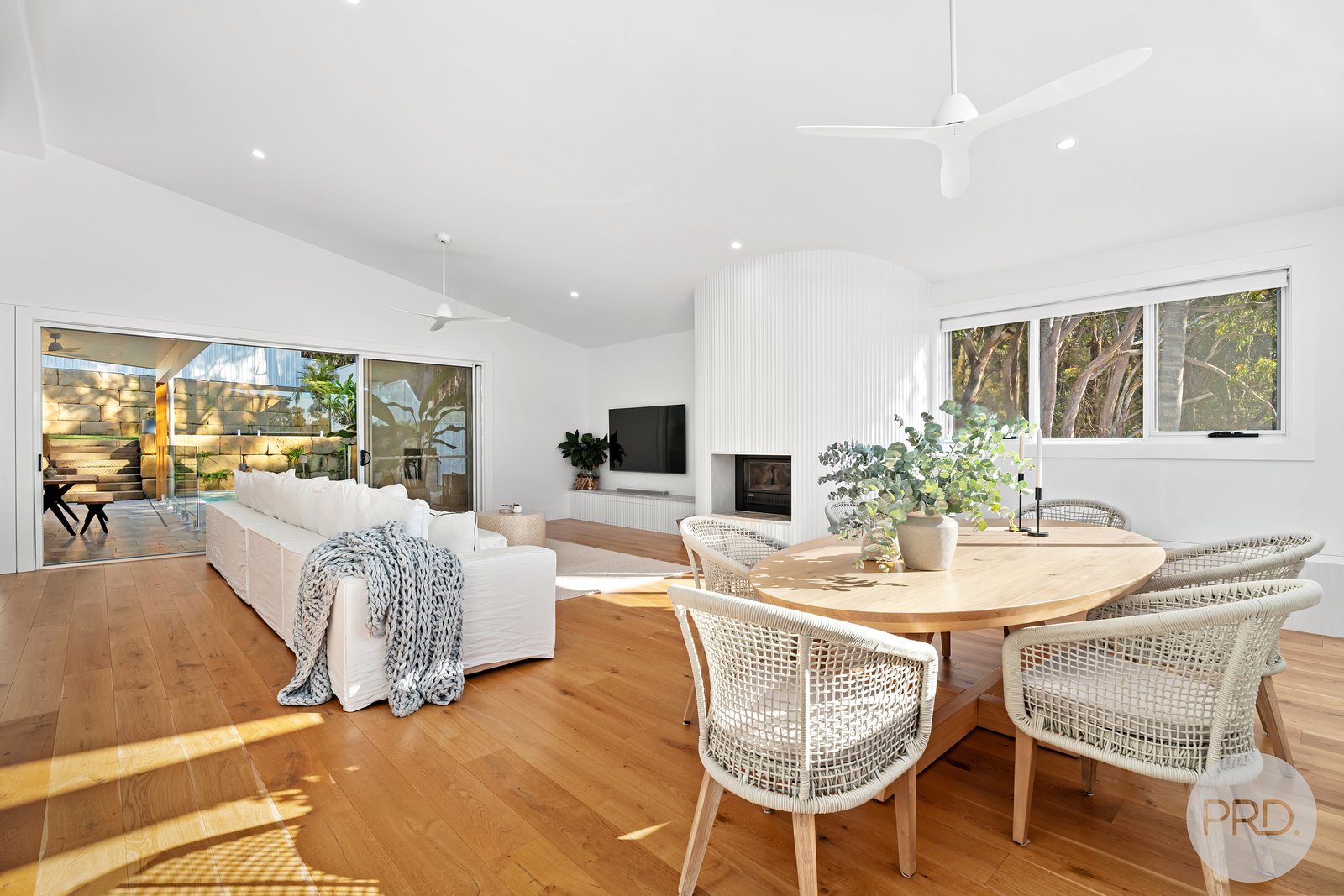19 Bagnall Avenue SOLDIERS POINT 8
