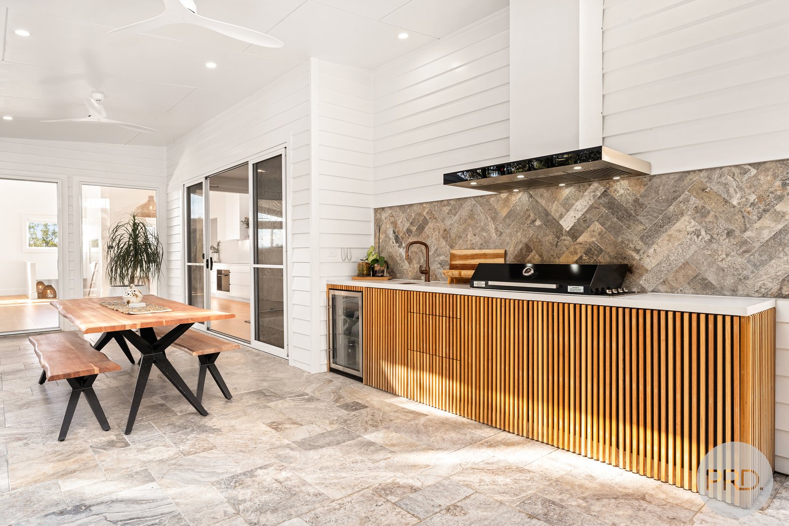 19 Bagnall Avenue SOLDIERS POINT 16