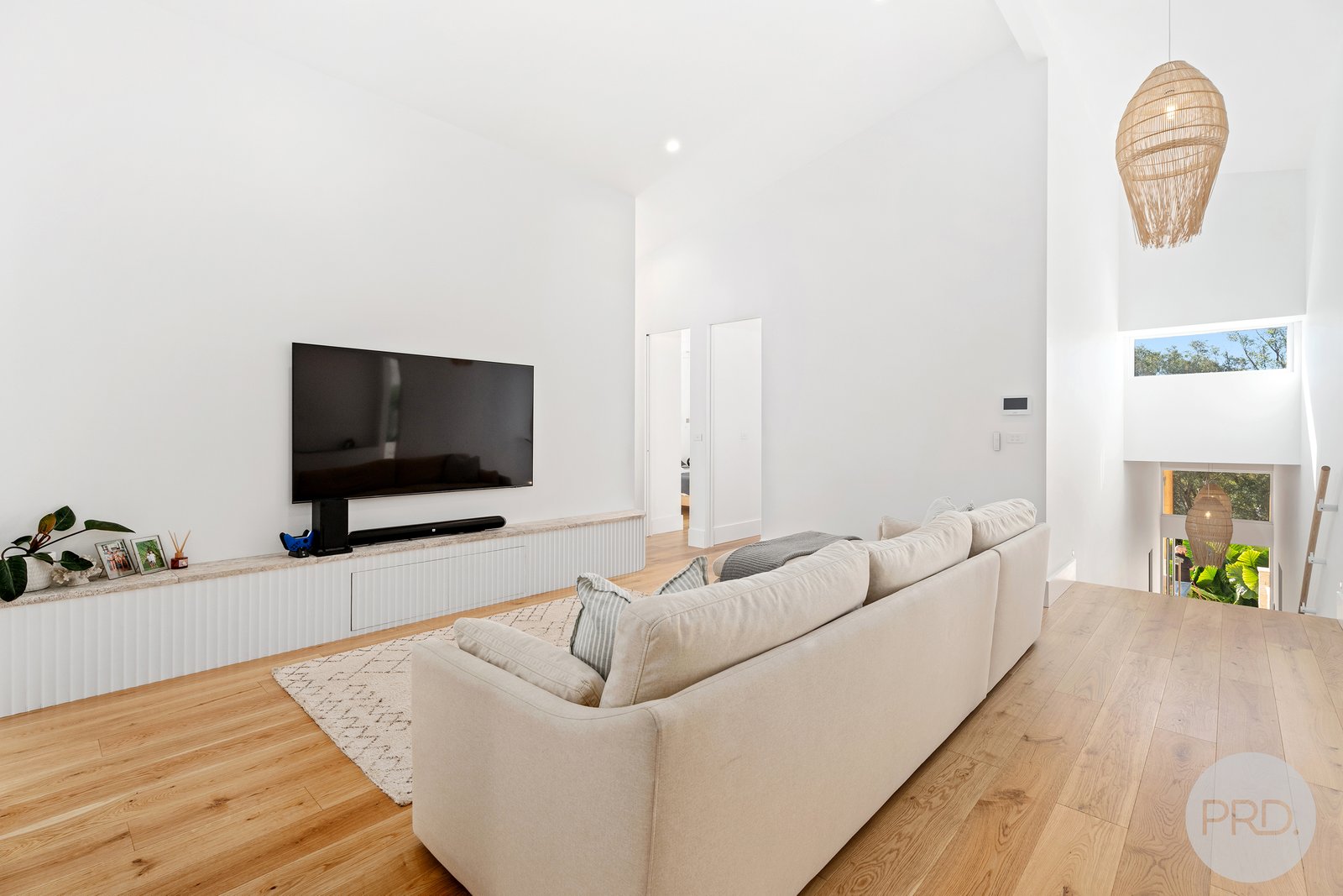 19 Bagnall Avenue SOLDIERS POINT 20