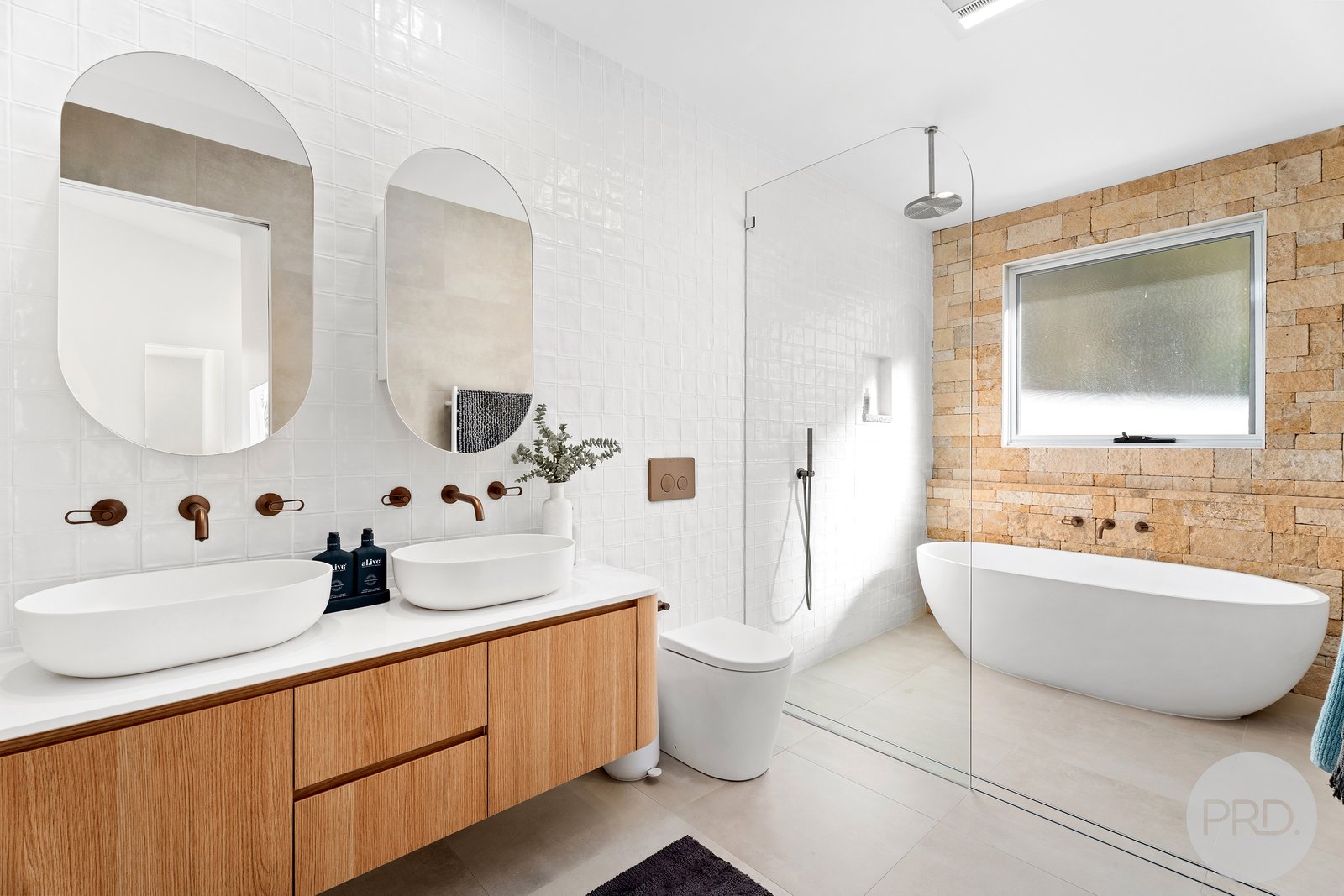 19 Bagnall Avenue SOLDIERS POINT 28
