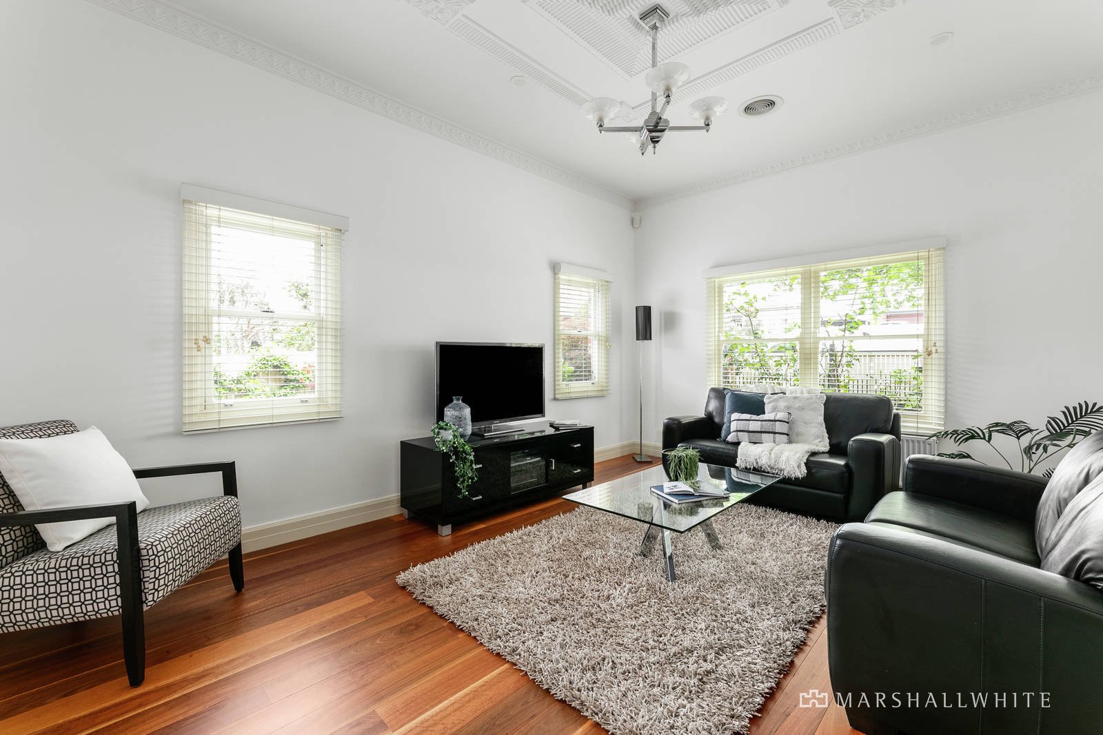 19 Baker Parade, Ashburton, VIC