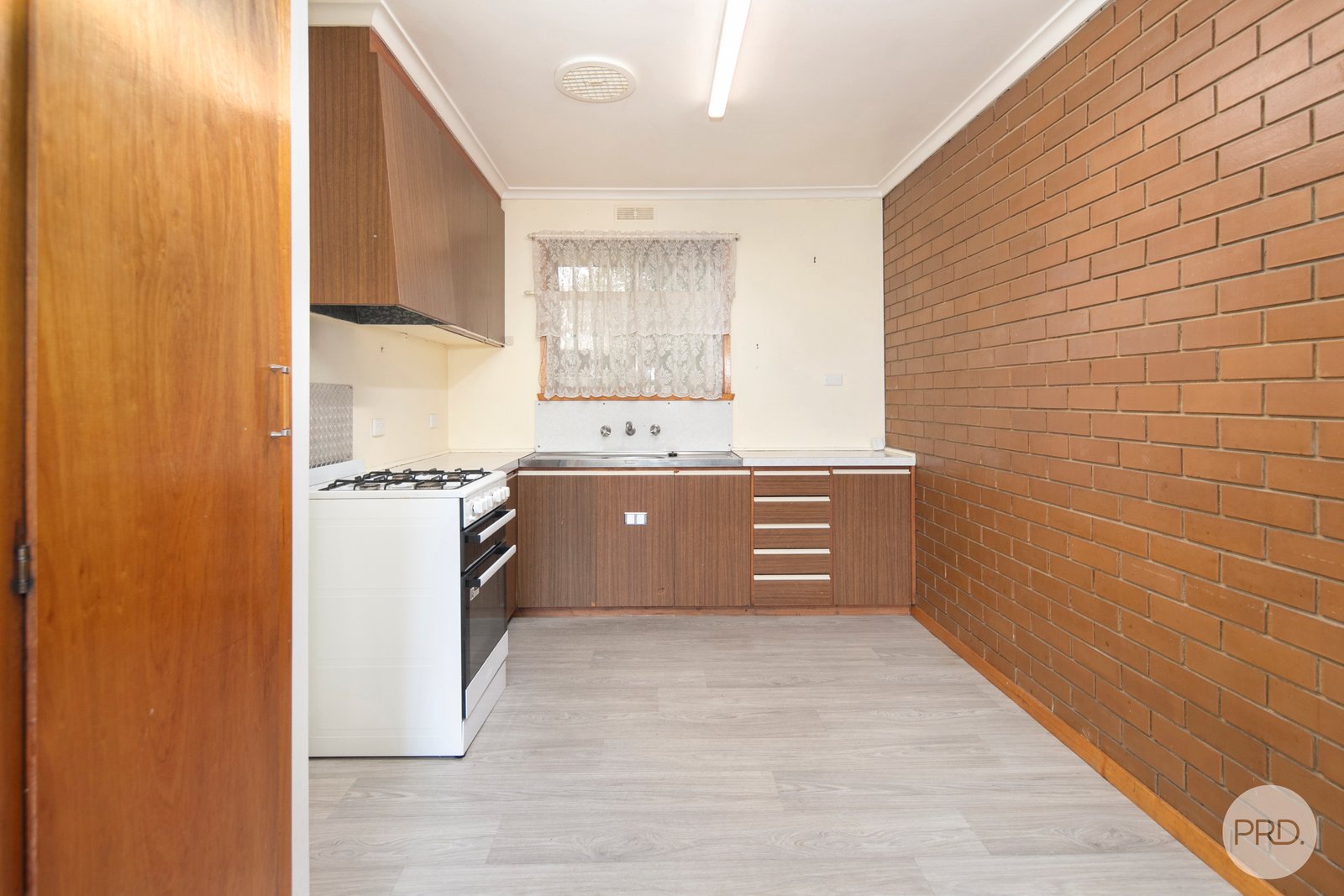 1/9 Bala Street SEBASTOPOL 2