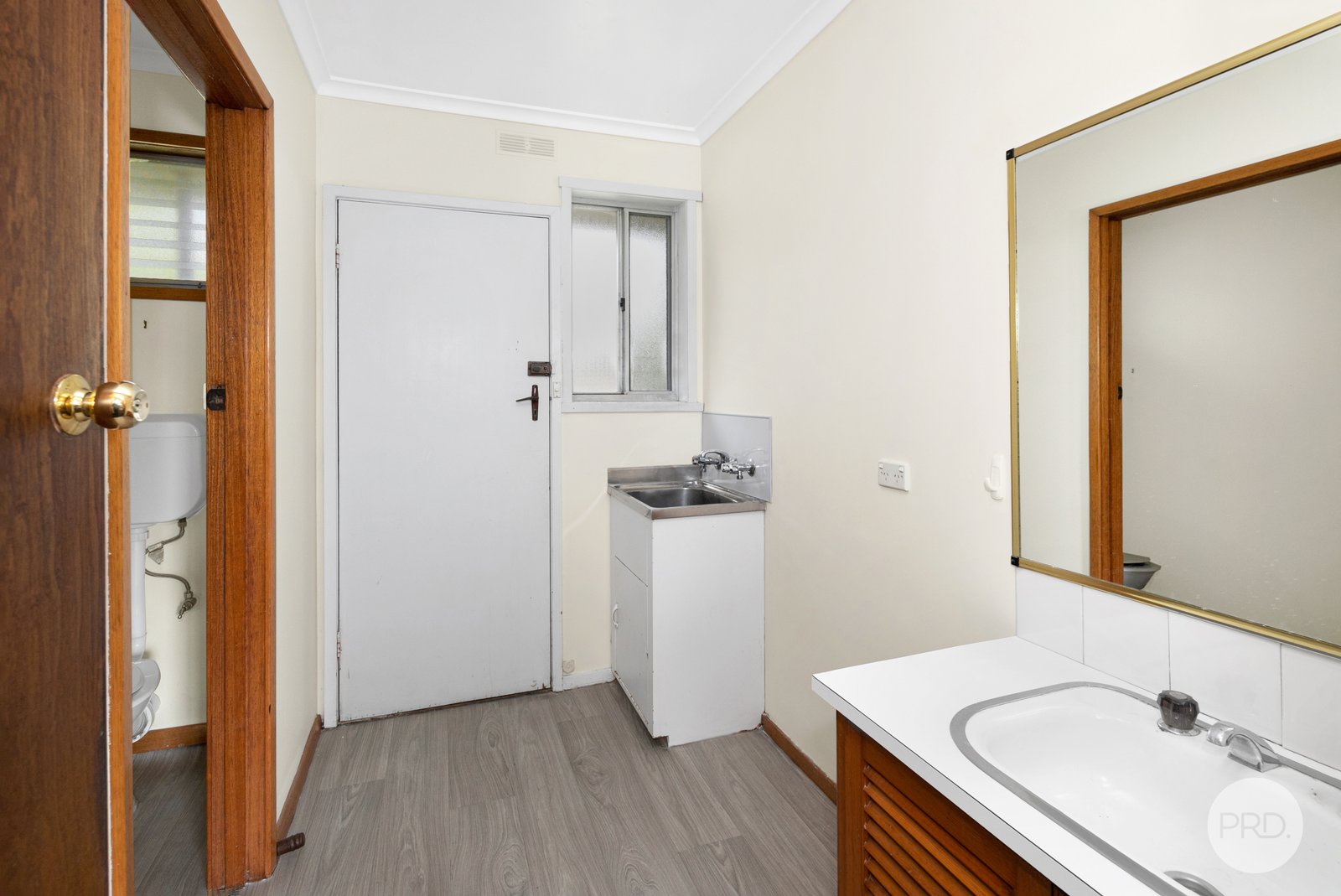 1/9 Bala Street SEBASTOPOL 8