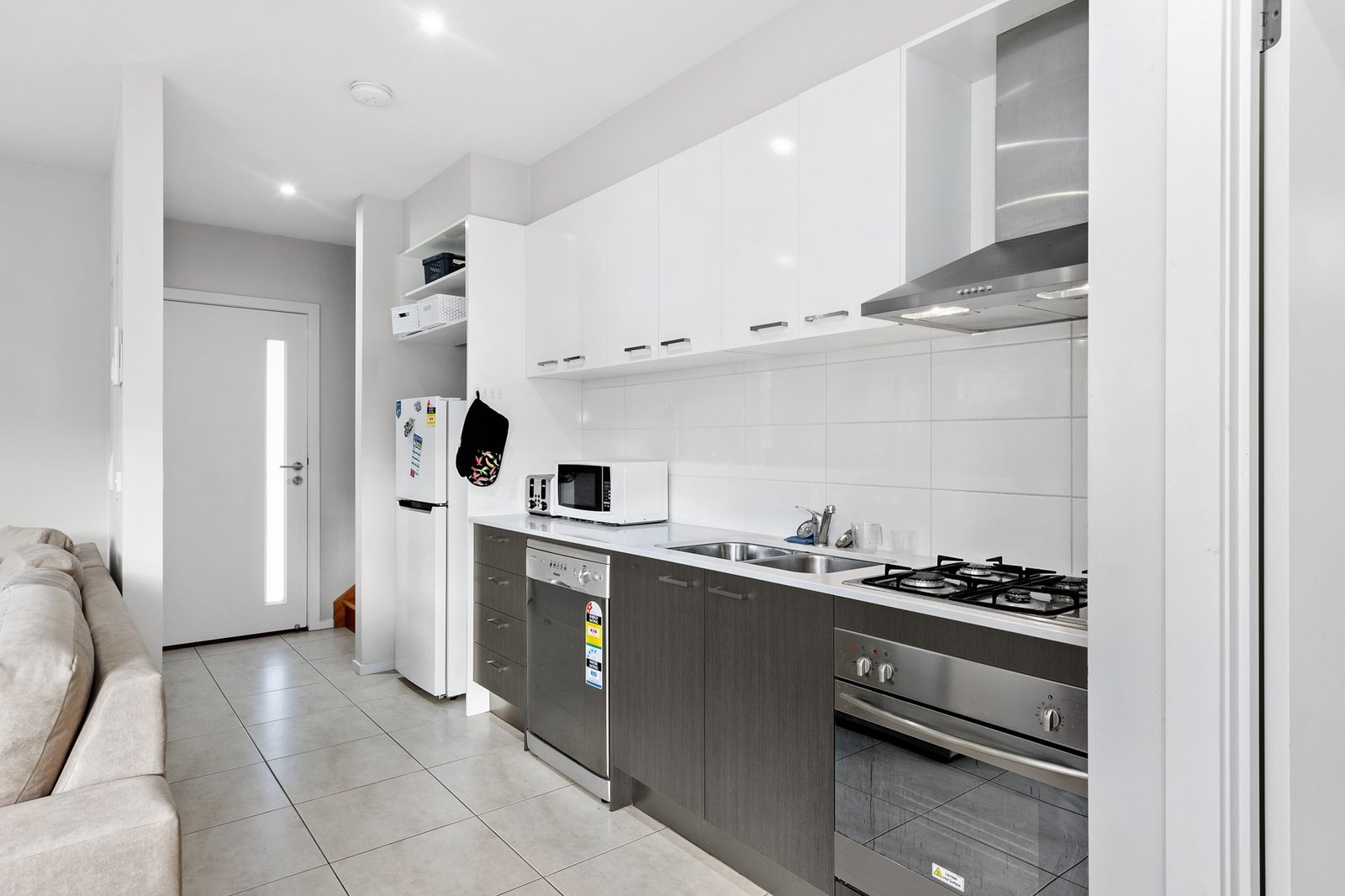 Gallery: 19 Balanada Close