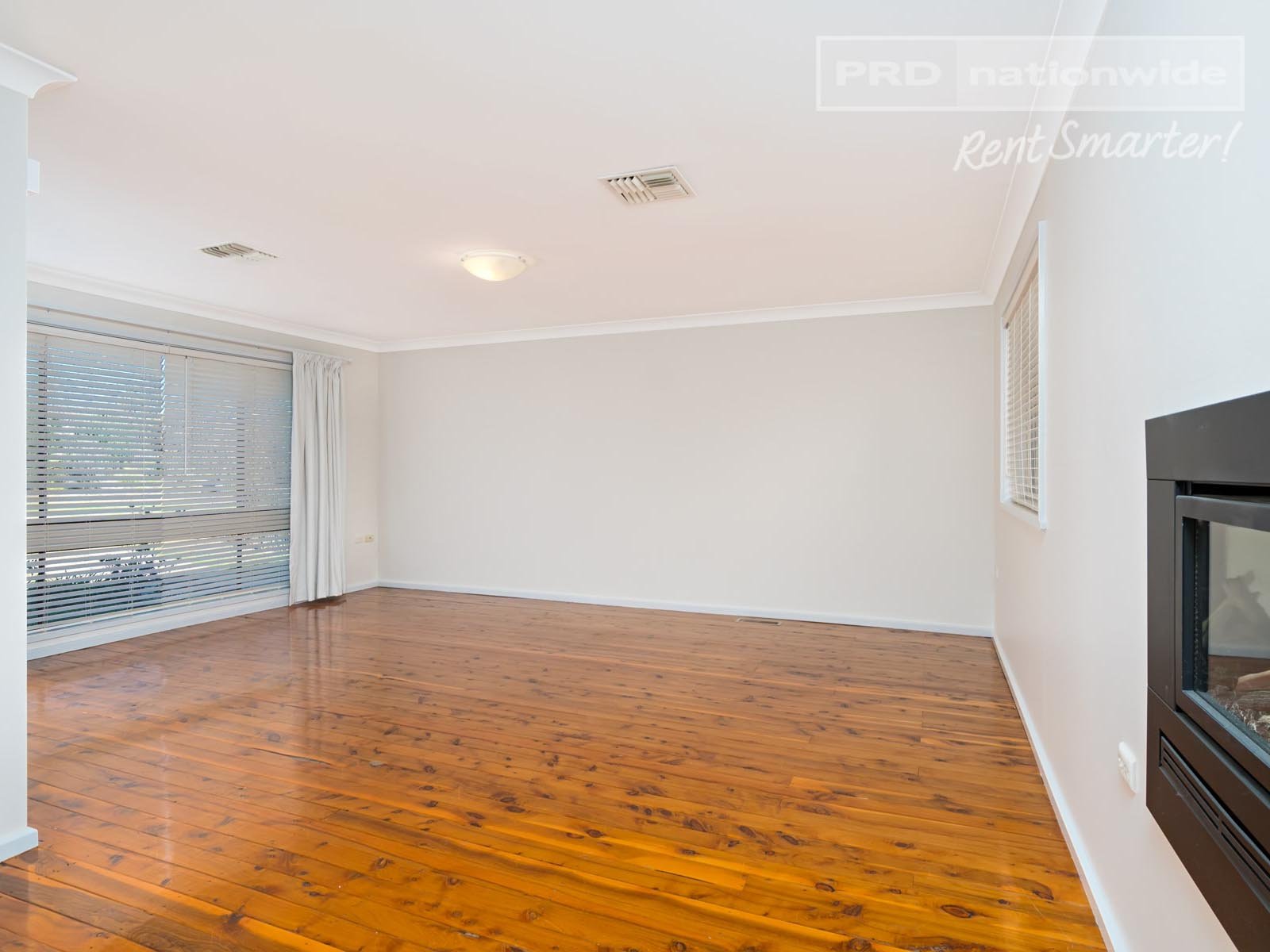 19 Banks Avenue KOORINGAL 3