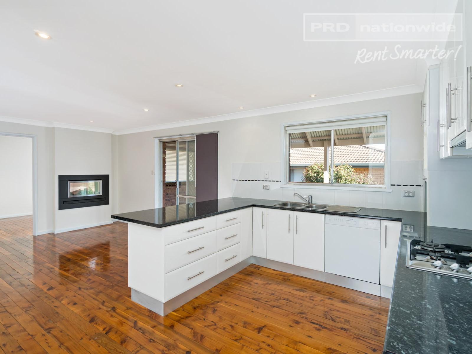 19 Banks Avenue KOORINGAL 4