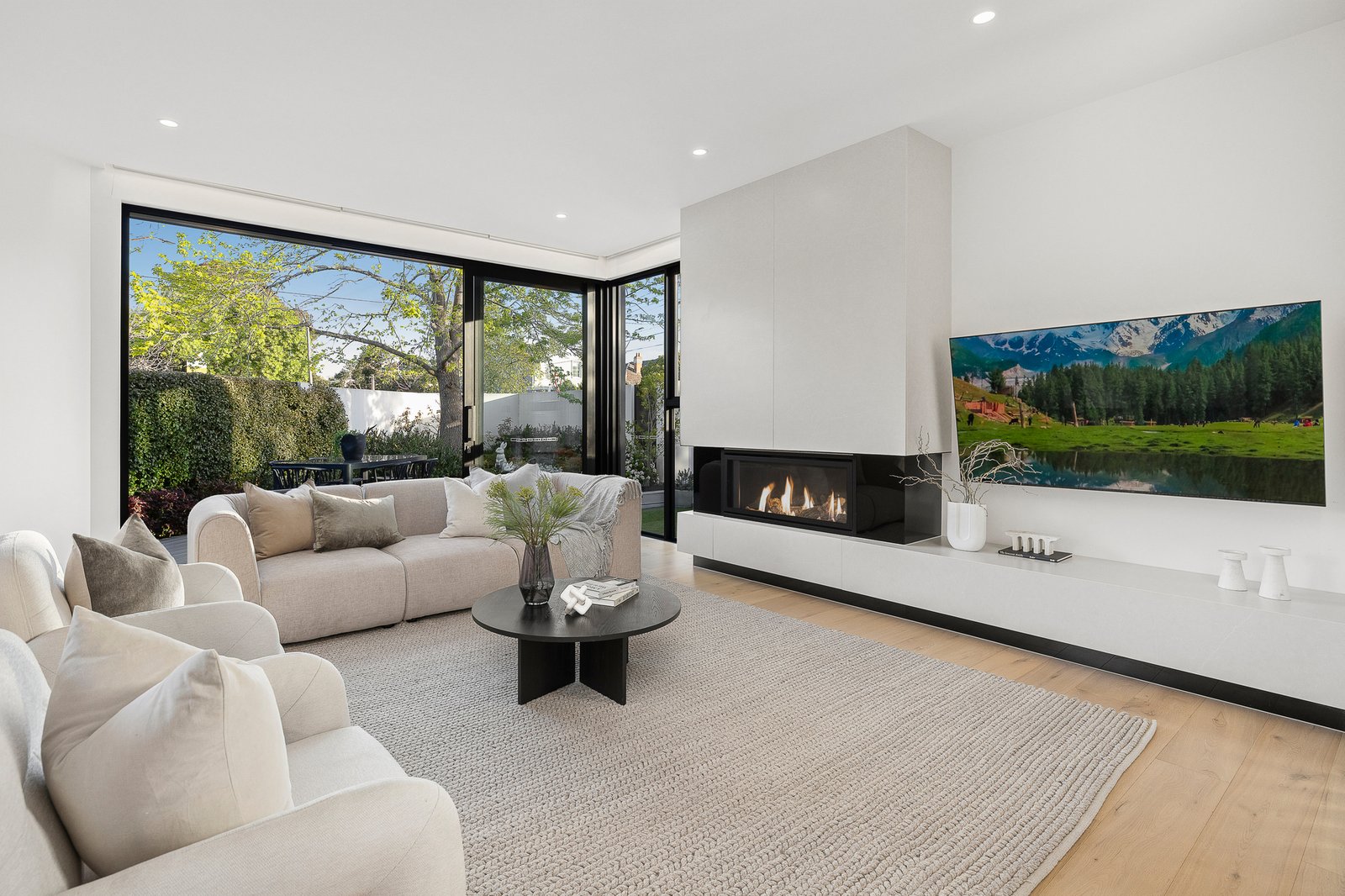 Gallery: 19 Barkly Street