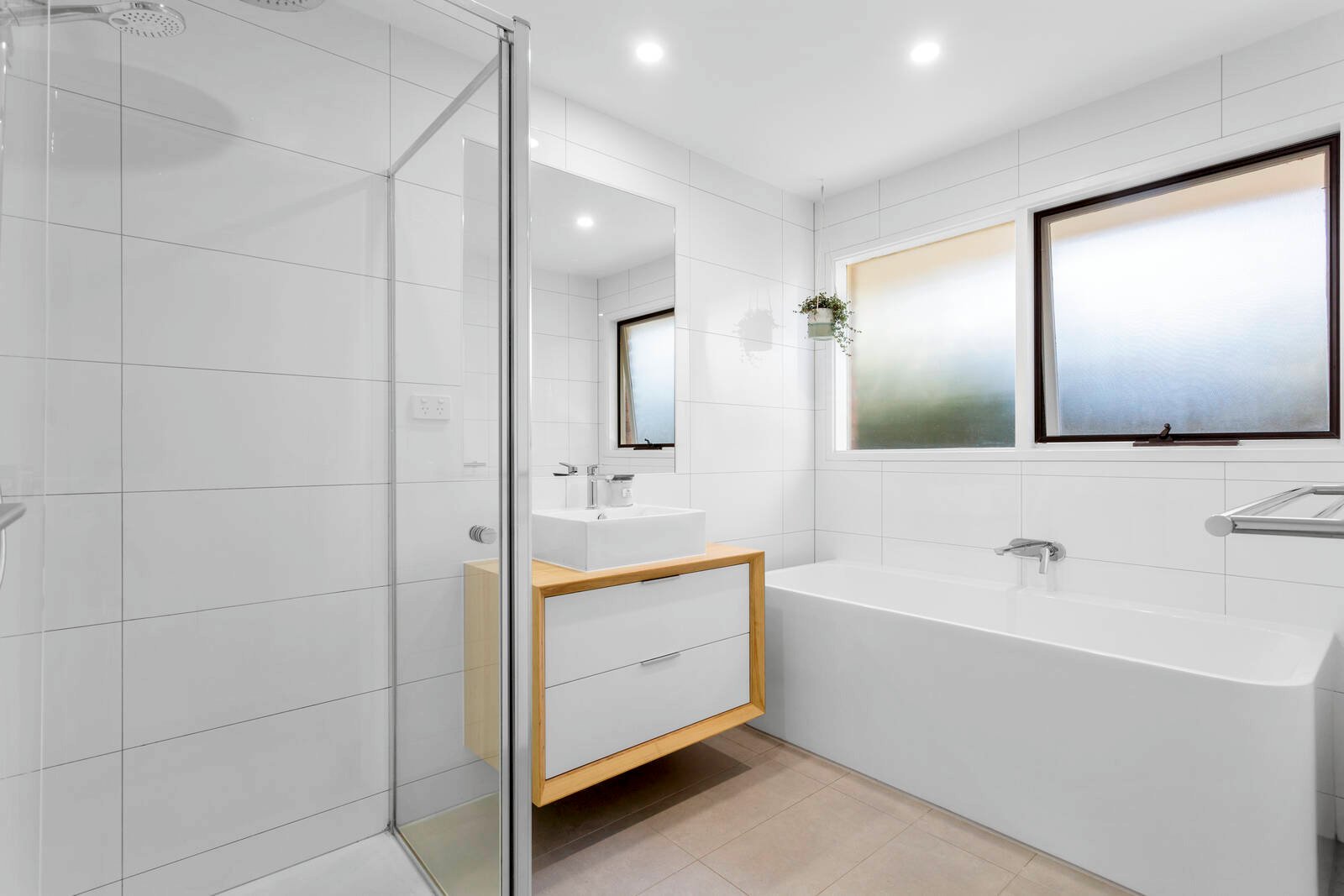 Real Estate and Property in 19 Barramundi Crescent, Ocean Grove, VIC