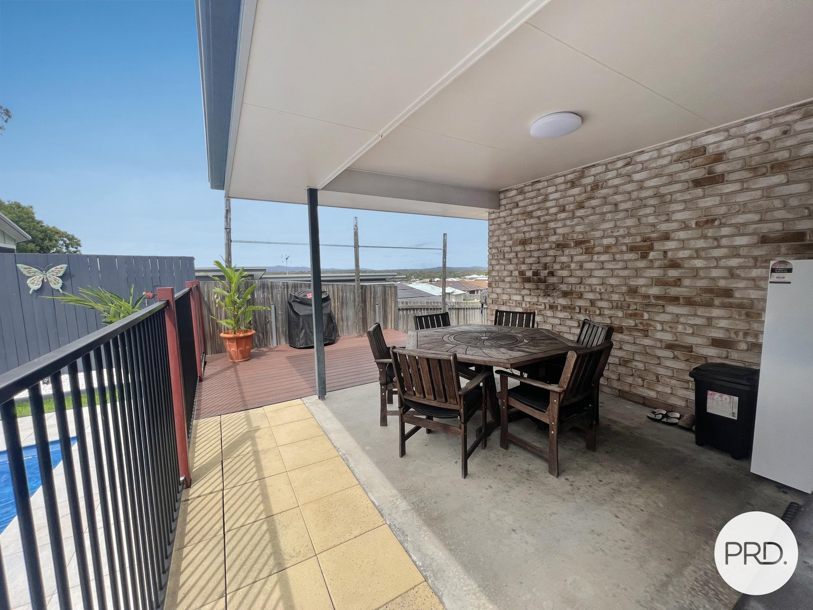 19 BAUHINIA Street BOYNE ISLAND 14