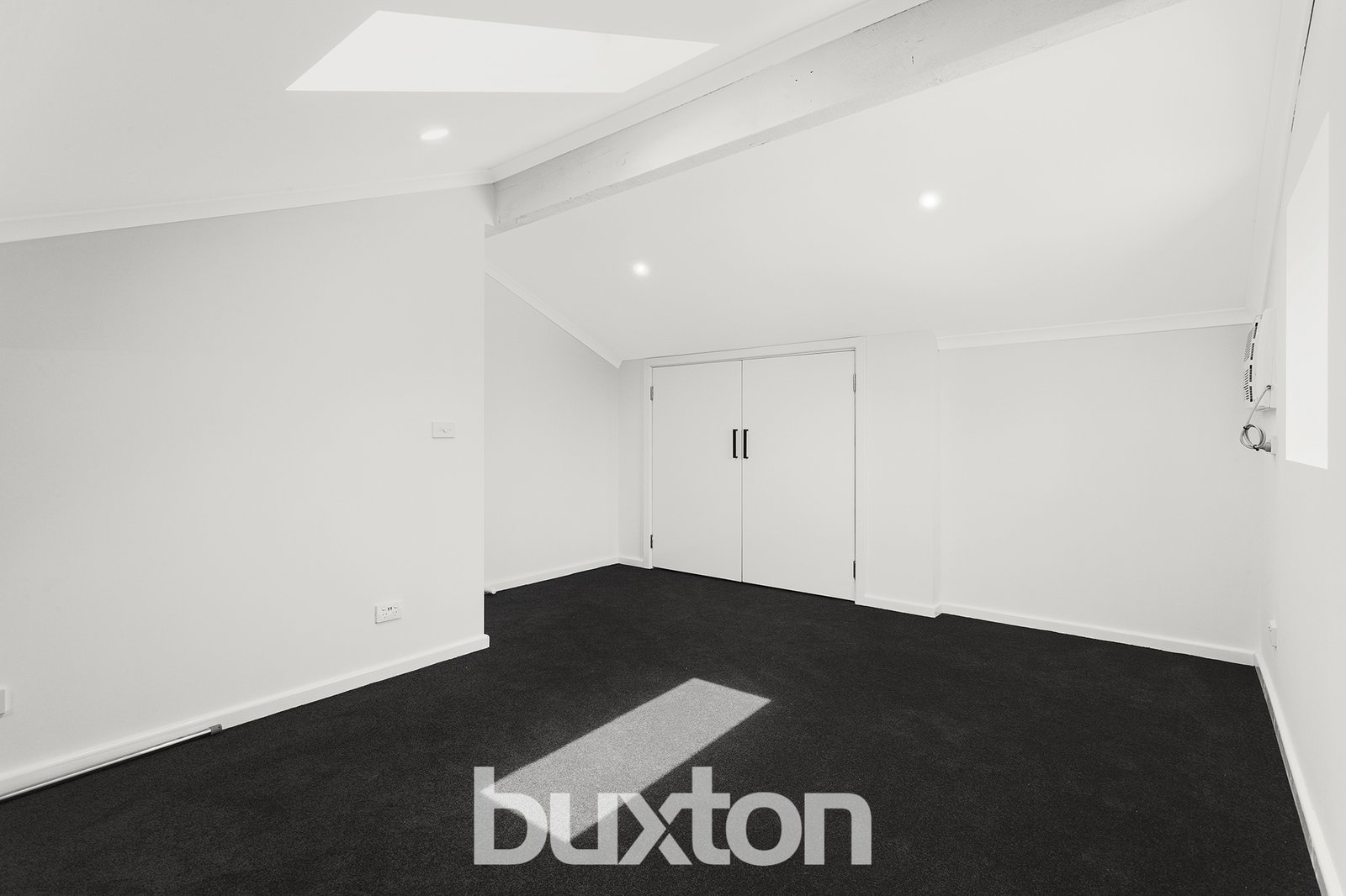 Gallery: 19 Baxter Court