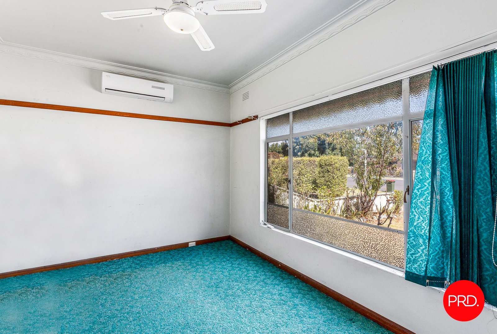 19 Bay Street GOLDEN SQUARE 6